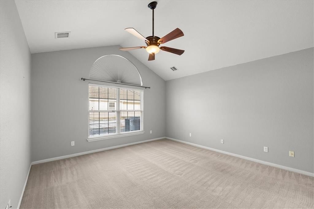 6011 NE KENSINGTON Court — photo 20