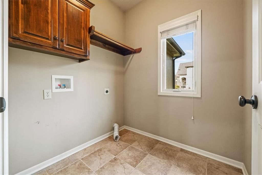 1606 Whispering Ridge — photo 14