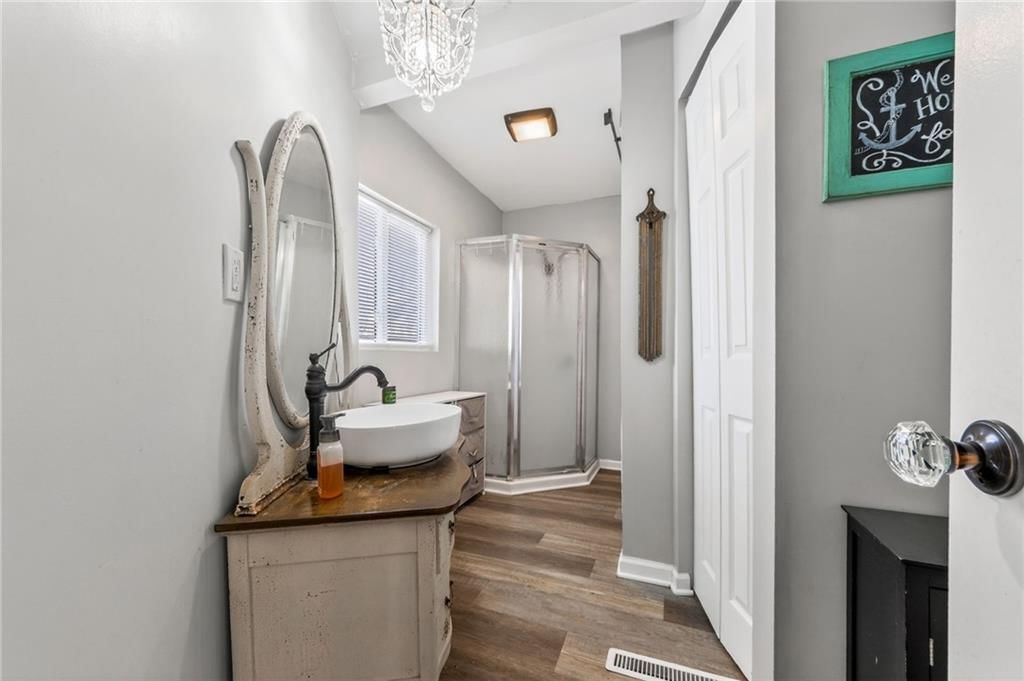 704 W Frost Street — photo 24
