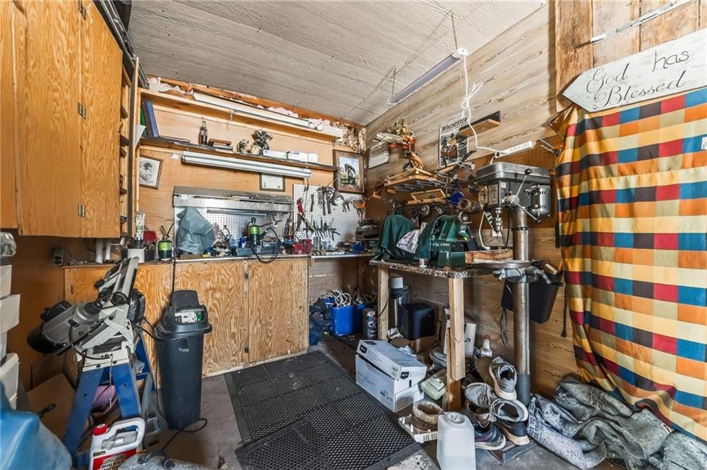 704 W Frost Street — photo 26