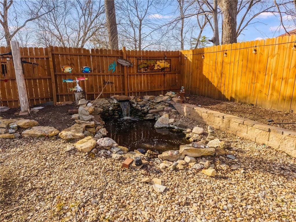 704 W Frost Street — photo 30