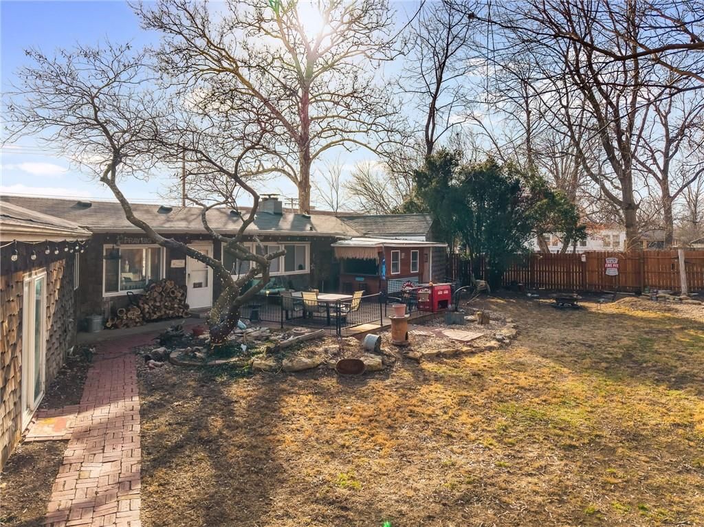 704 W Frost Street — photo 31
