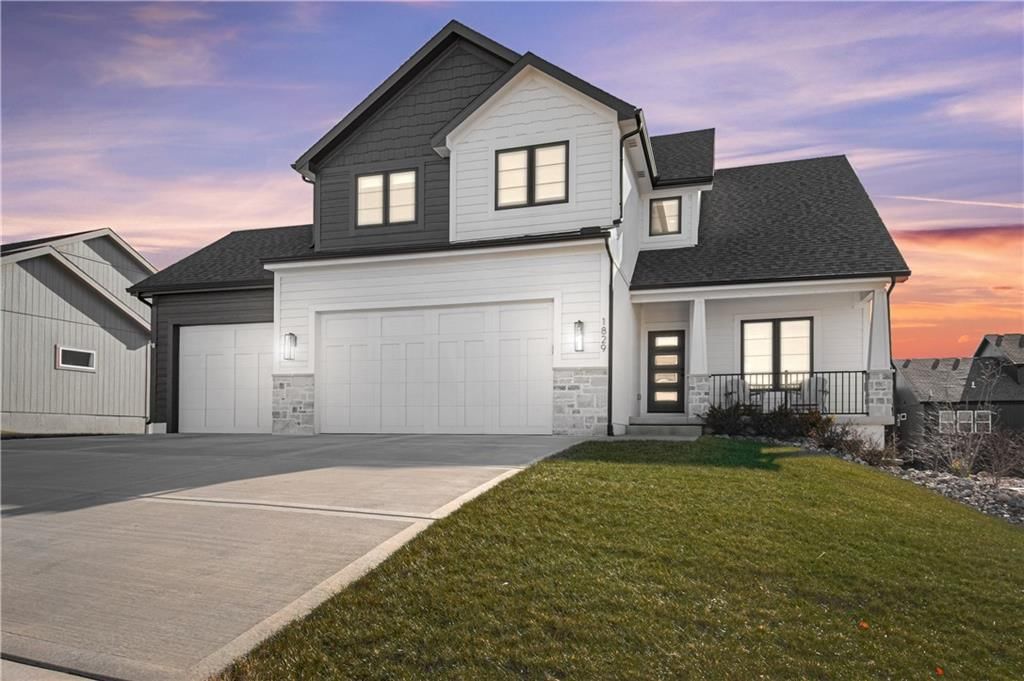 1829 Green Meadow Drive — photo 1