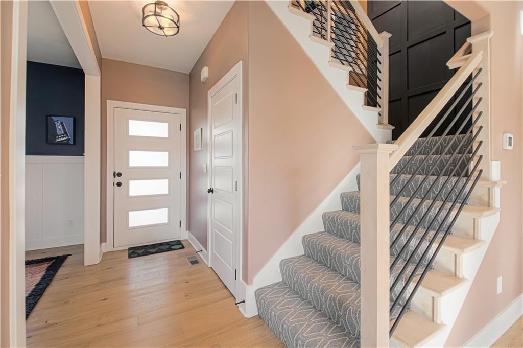 1829 Green Meadow Drive — photo 4