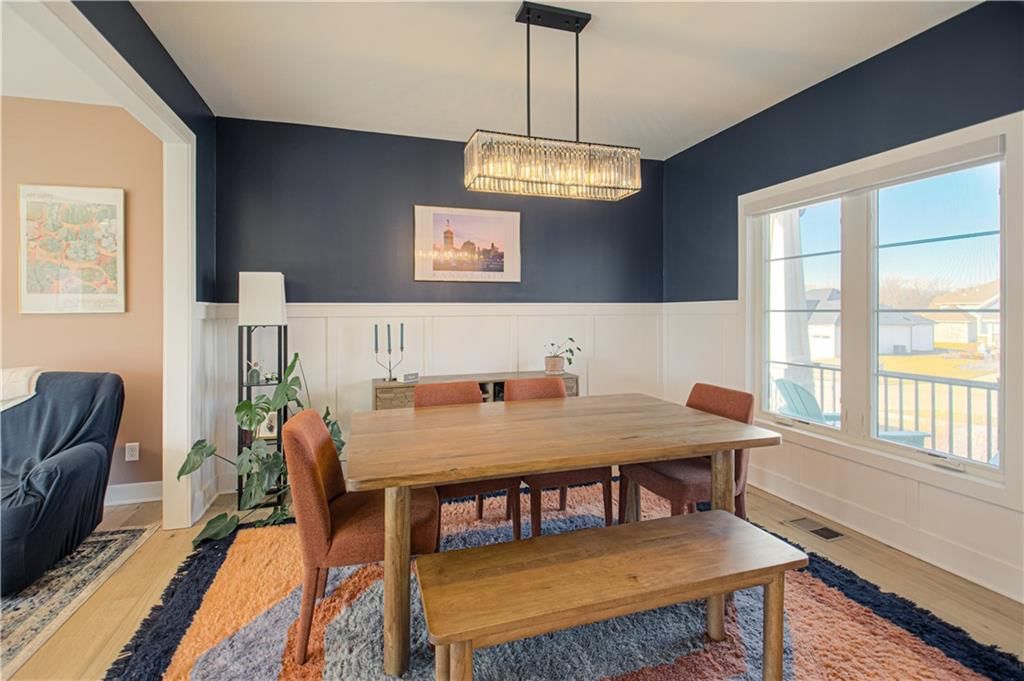 1829 Green Meadow Drive — photo 5