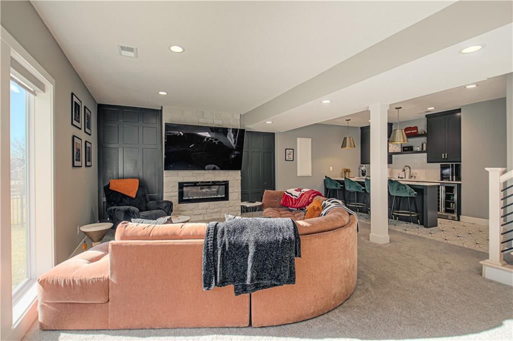 1829 Green Meadow Drive — photo 37