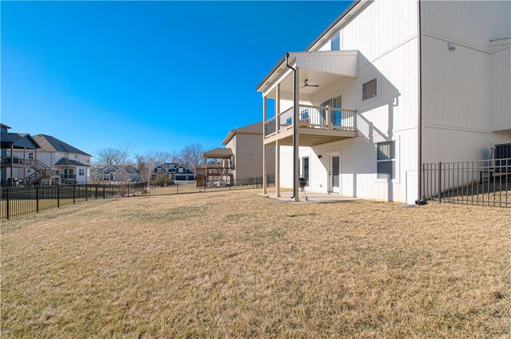 1829 Green Meadow Drive — photo 44