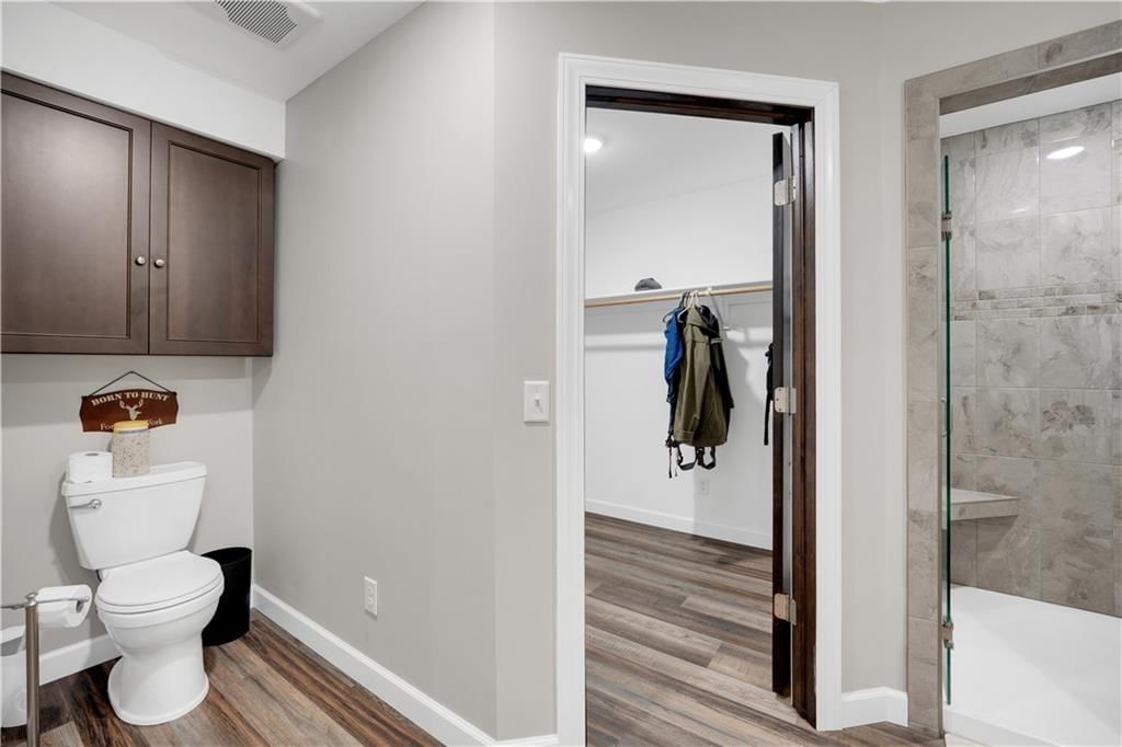 26192 Georgetown Avenue — photo 41