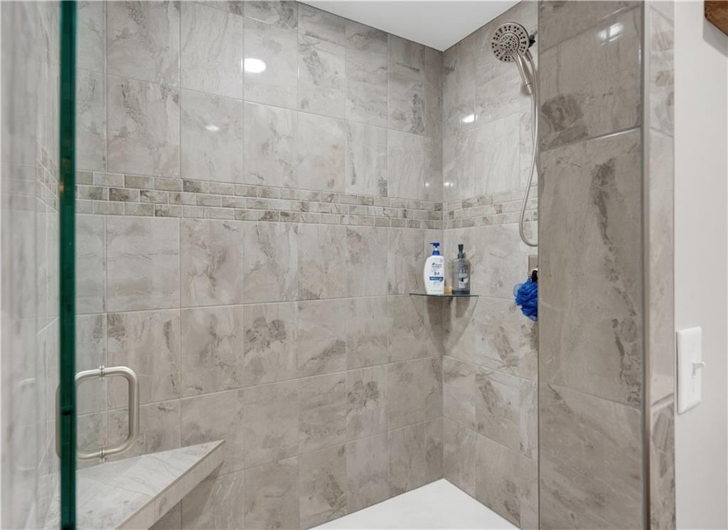 26192 Georgetown Avenue — photo 44