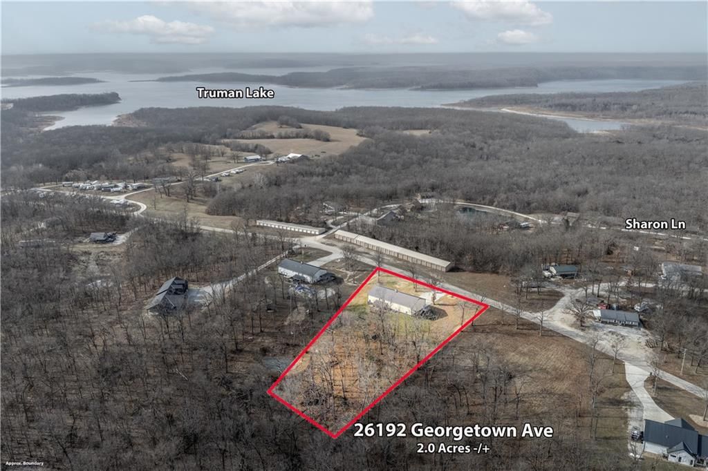 26192 Georgetown Avenue — photo 92