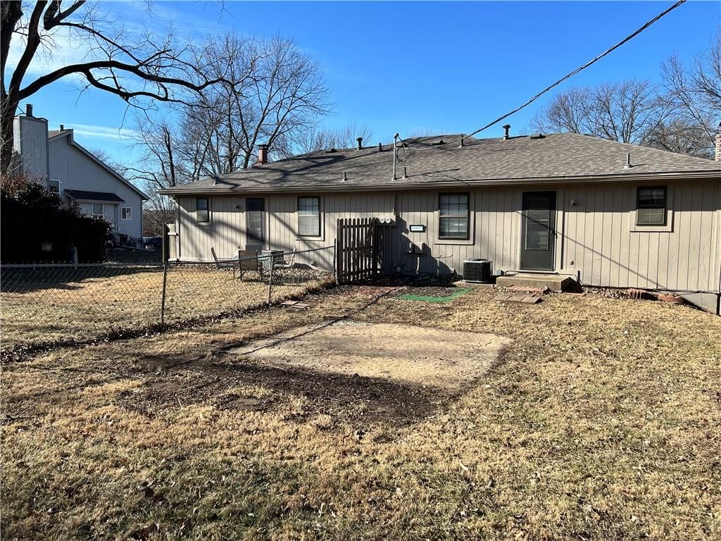 8659-61 Riggs Street — photo 6