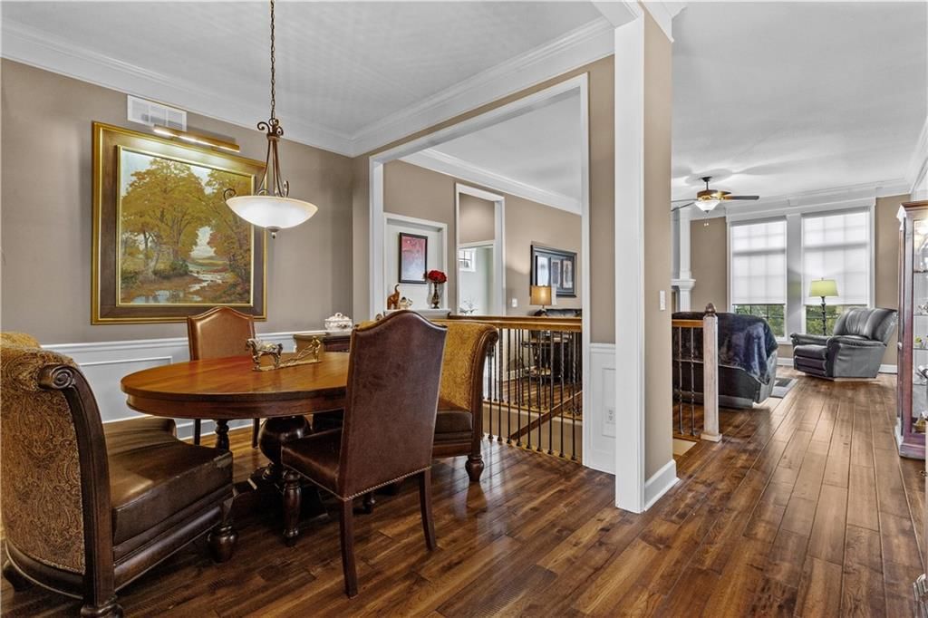 4304 NE Park Springs Drive — photo 4