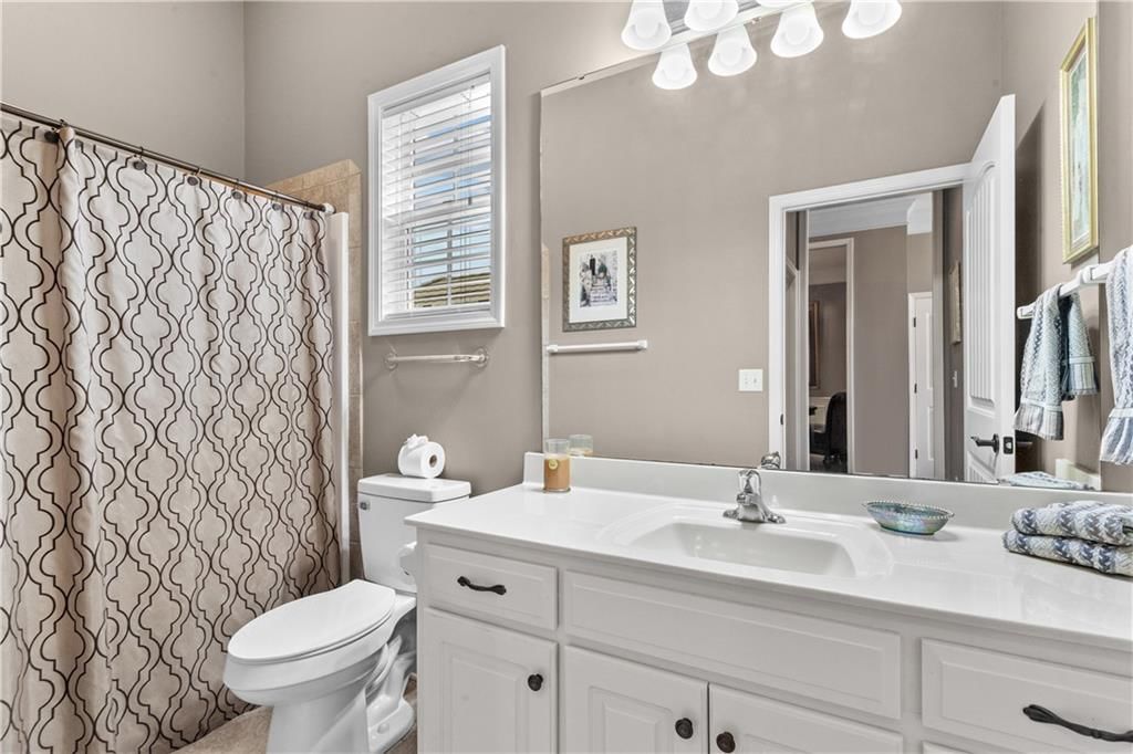 4304 NE Park Springs Drive — photo 18