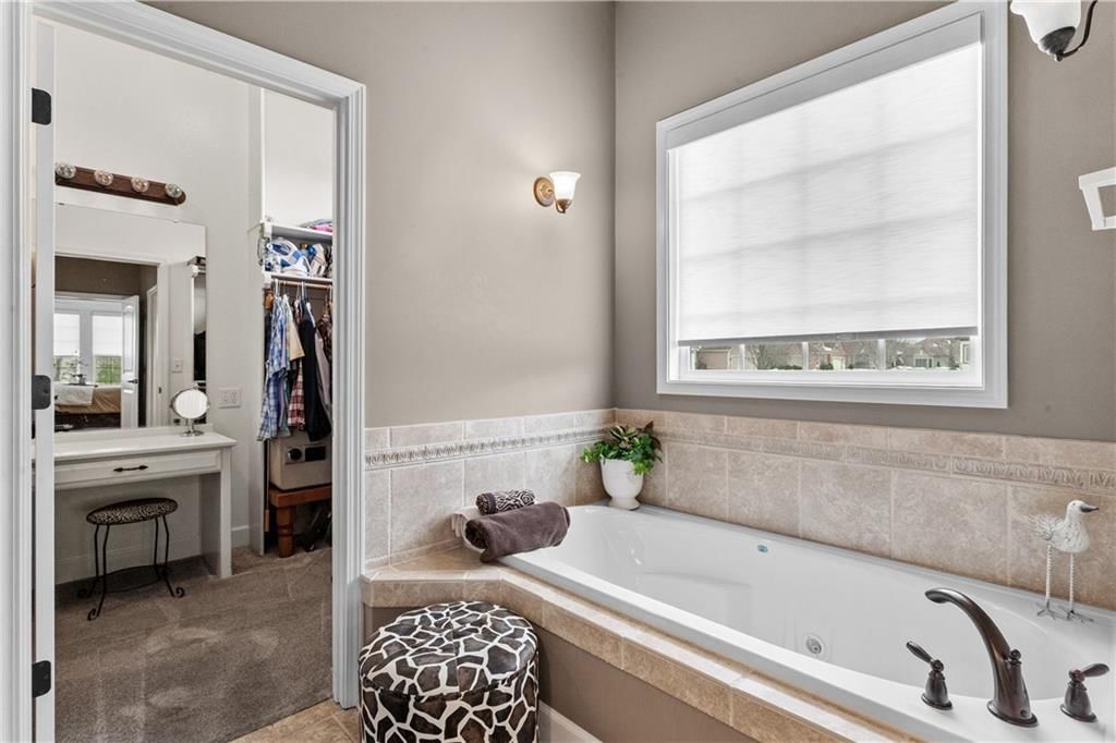 4304 NE Park Springs Drive — photo 23