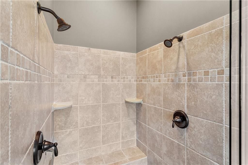 4304 NE Park Springs Drive — photo 24