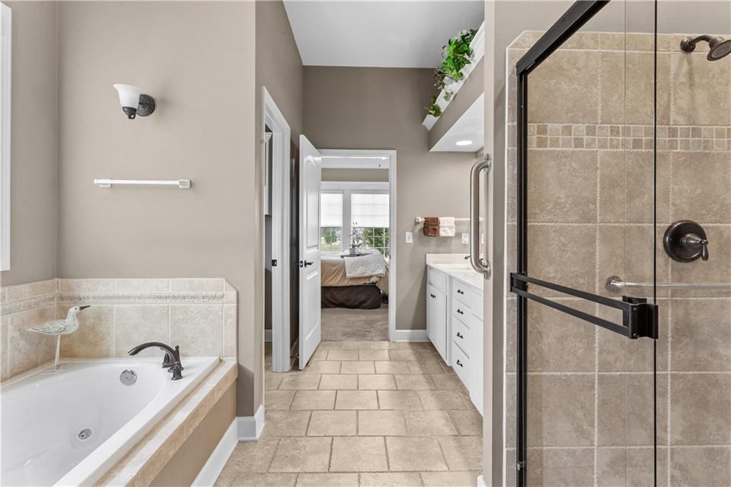 4304 NE Park Springs Drive — photo 25