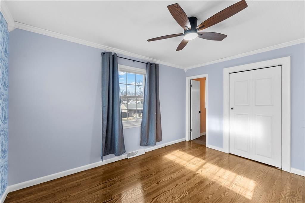 11229 Norton Avenue — photo 17