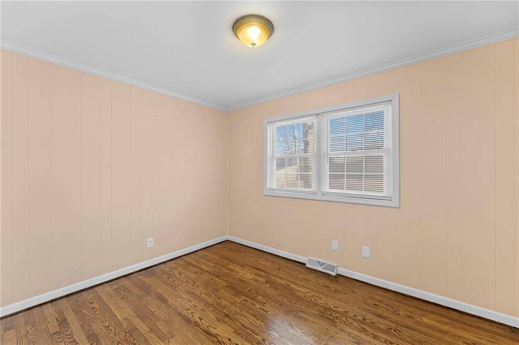 11229 Norton Avenue — photo 22