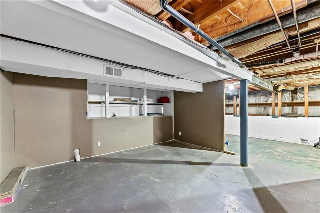 11229 Norton Avenue — photo 25