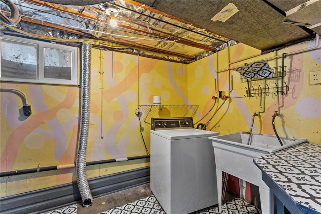 11229 Norton Avenue — photo 28