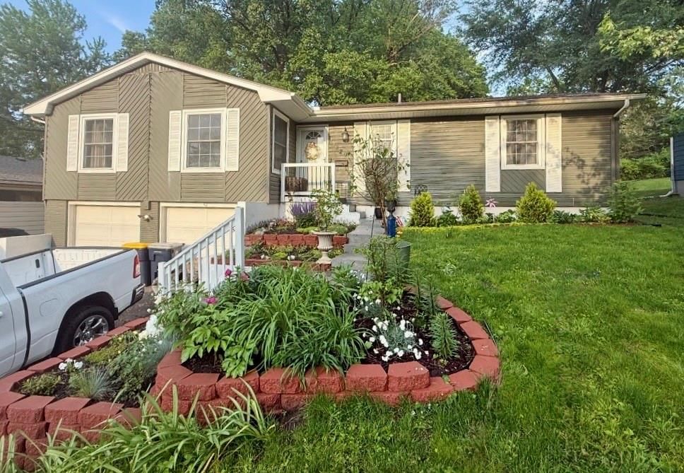 11229 Norton Avenue — photo 37