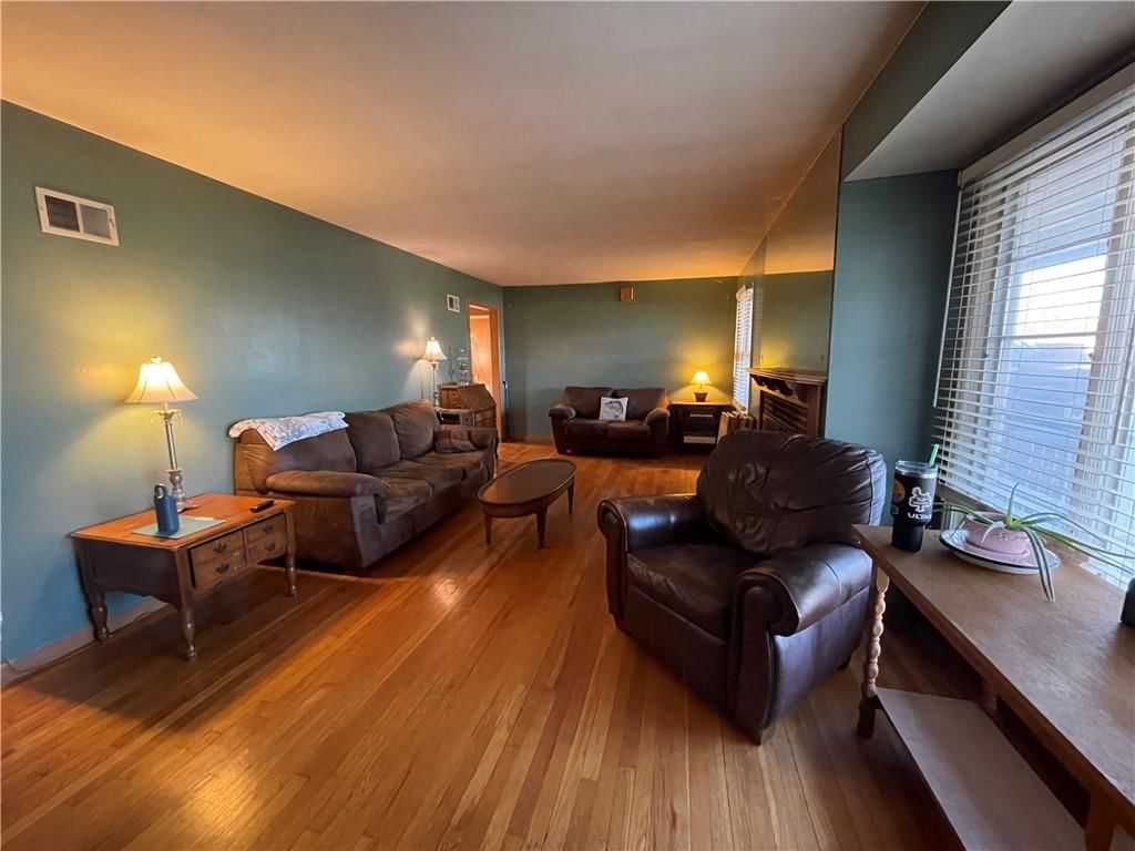 6106 N Lenox Avenue — photo 5