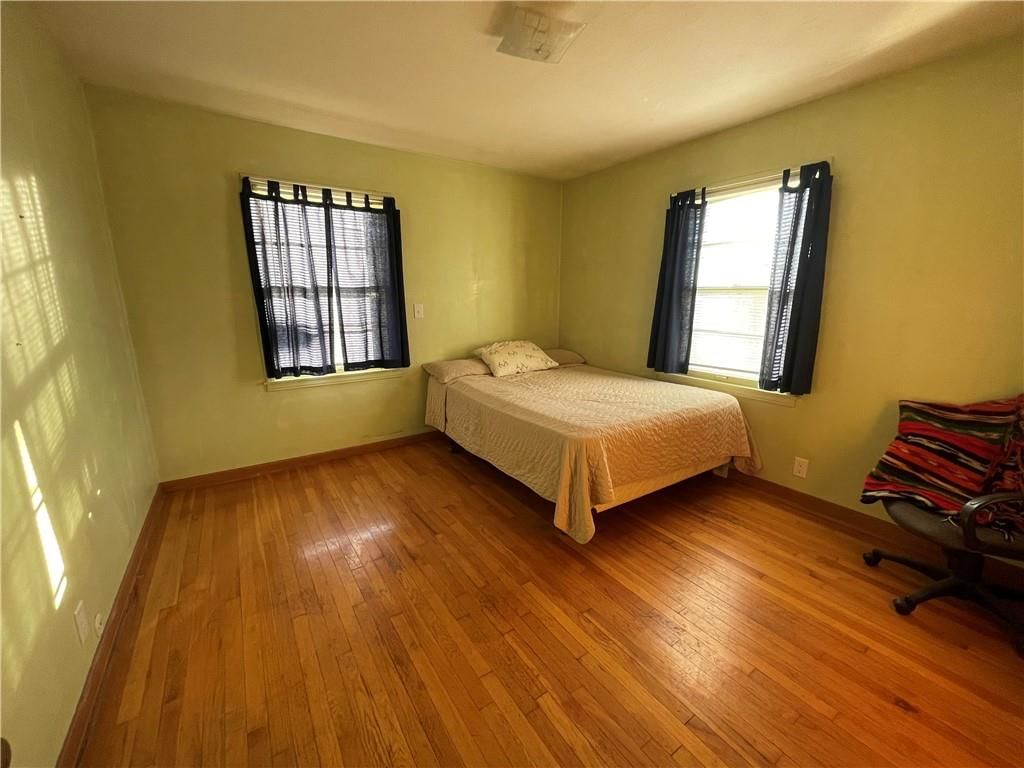 6106 N Lenox Avenue — photo 16