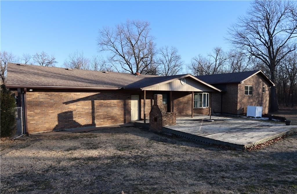 4553 E Bramble Lane — photo 2
