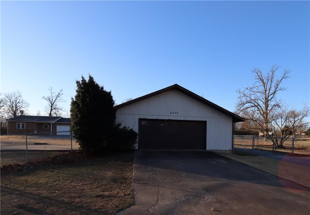 4553 E Bramble Lane — photo 21
