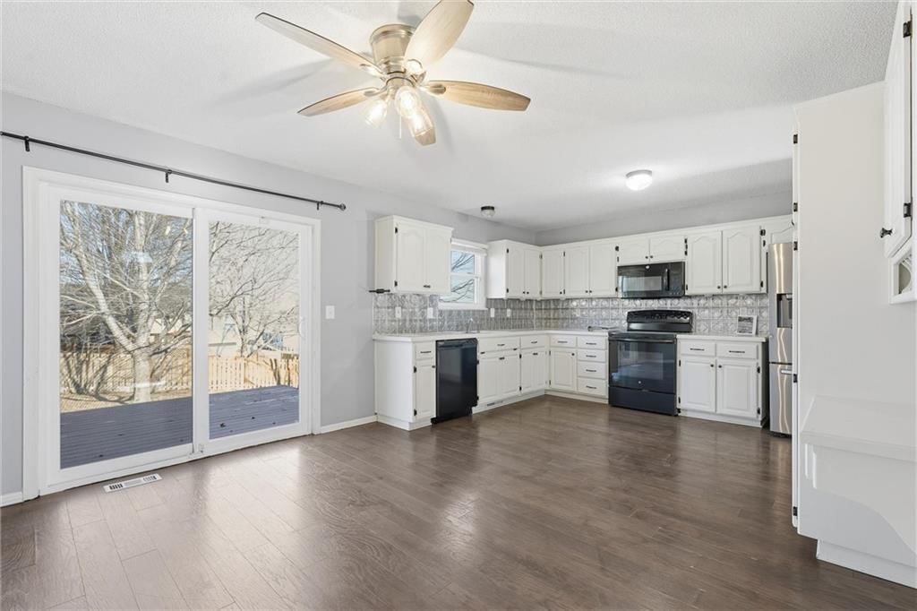 1214 SW Windcrest Court — photo 10
