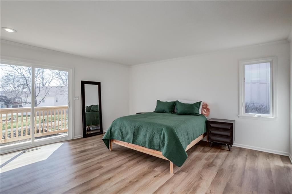 211 NW Juniper Street — photo 14