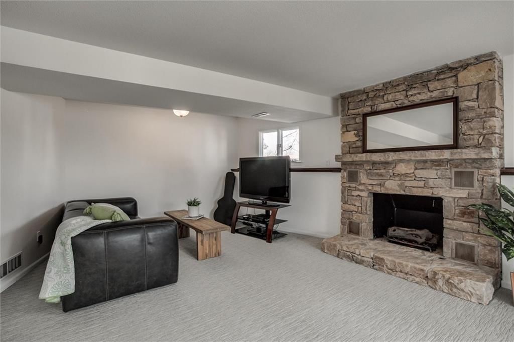 211 NW Juniper Street — photo 20