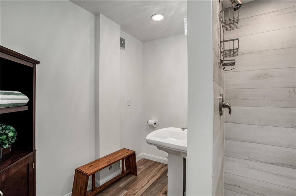 211 NW Juniper Street — photo 21