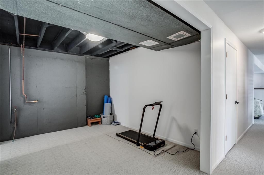 211 NW Juniper Street — photo 25