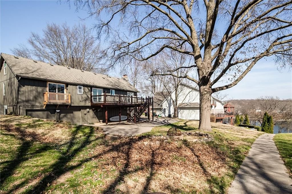 211 NW Juniper Street — photo 27