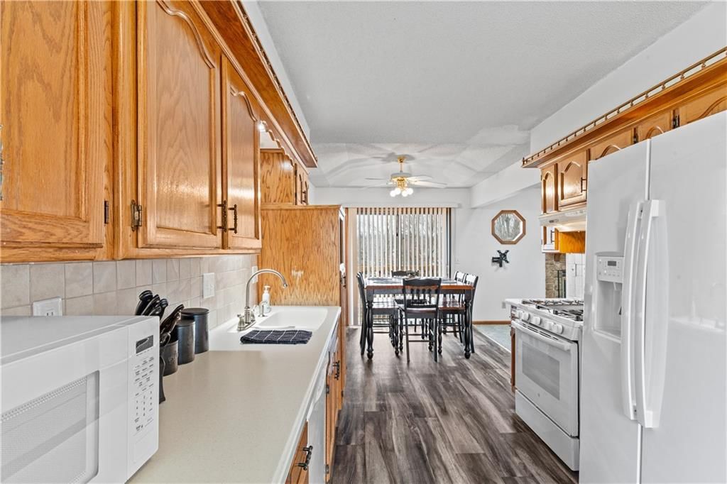 3403 NW Shannon Court — photo 16
