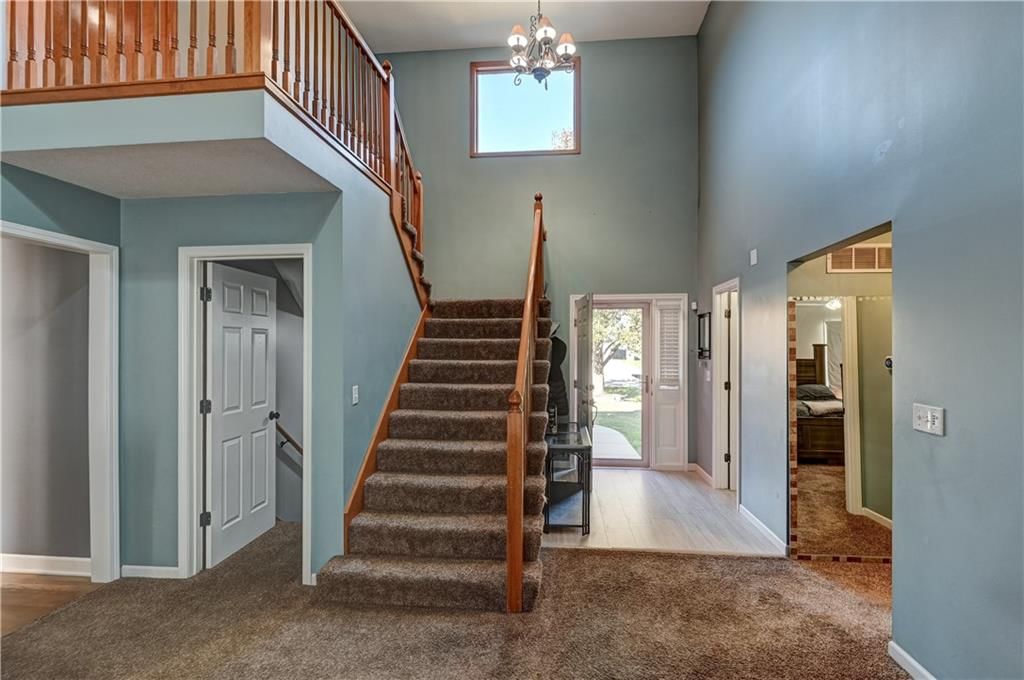 1005 NE Scenic Court — photo 18