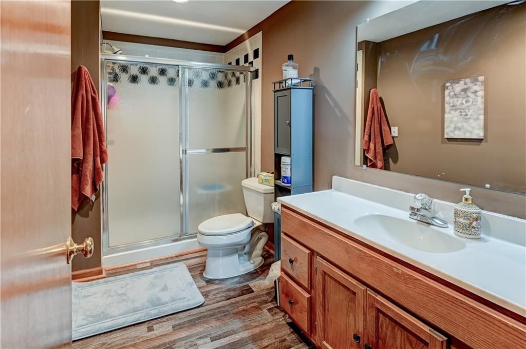 1005 NE Scenic Court — photo 33