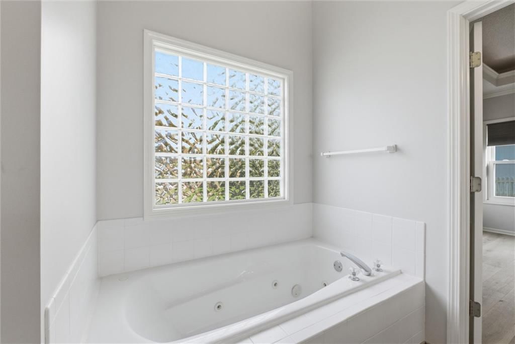 1009 SW Blazing Star Drive — photo 16