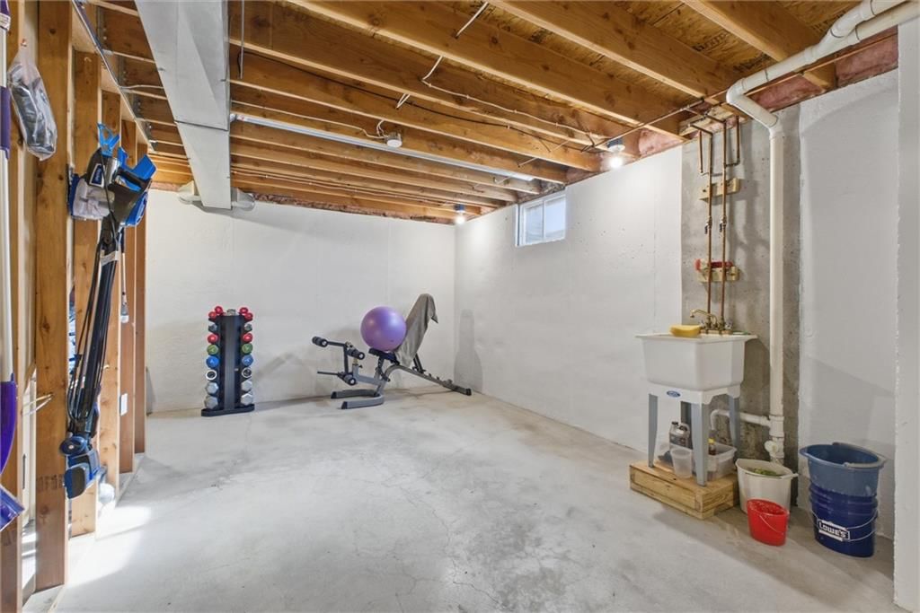 1009 SW Blazing Star Drive — photo 24