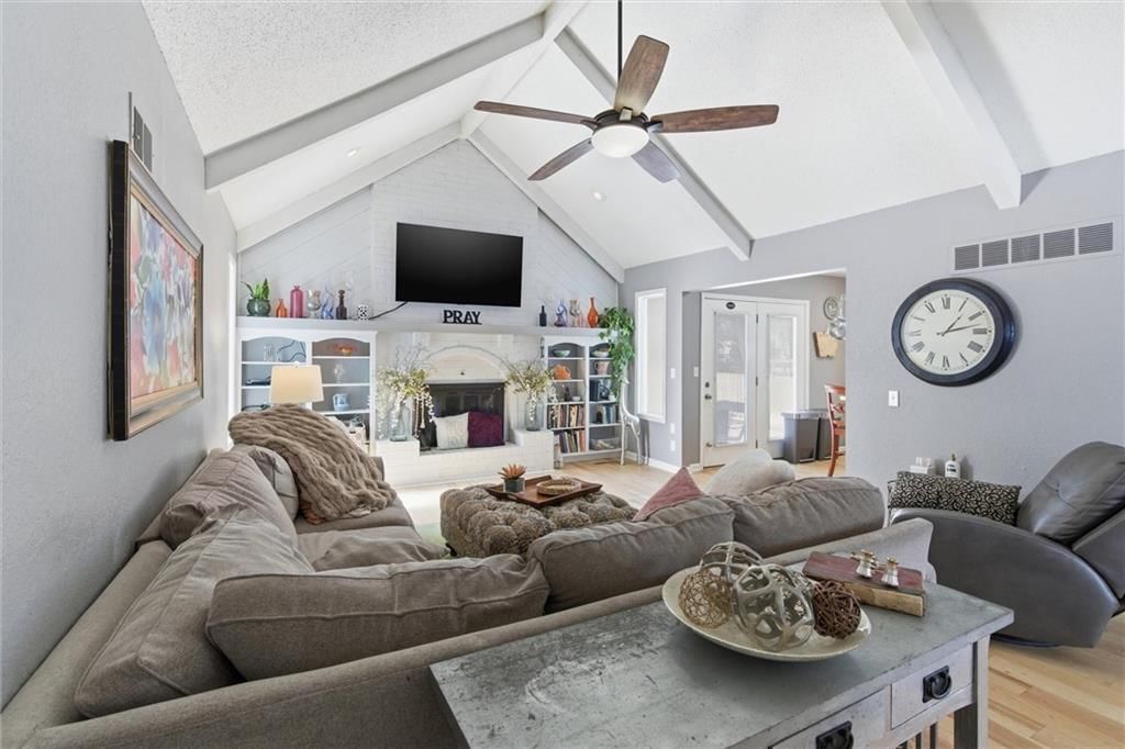 308 SE Colony Drive — photo 8