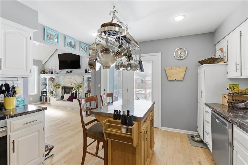 308 SE Colony Drive — photo 13