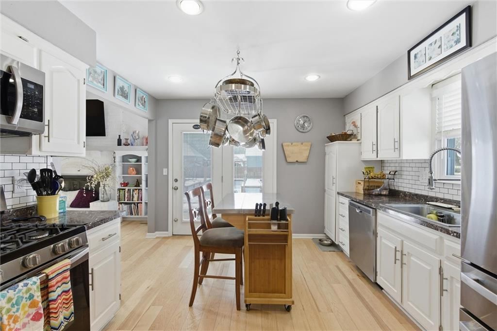 308 SE Colony Drive — photo 15