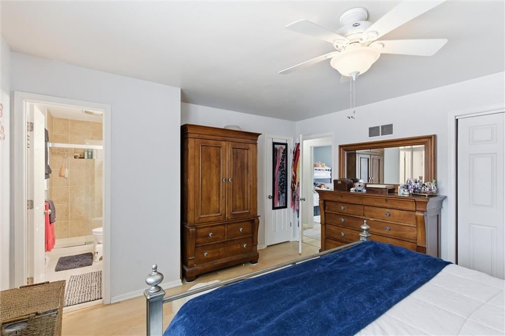 308 SE Colony Drive — photo 21