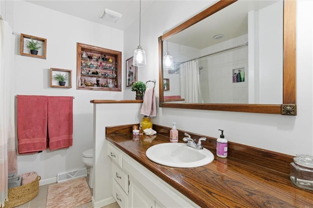 308 SE Colony Drive — photo 27