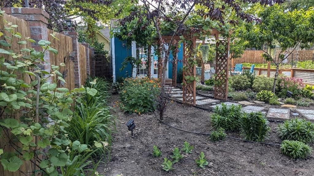 308 SE Colony Drive — photo 38