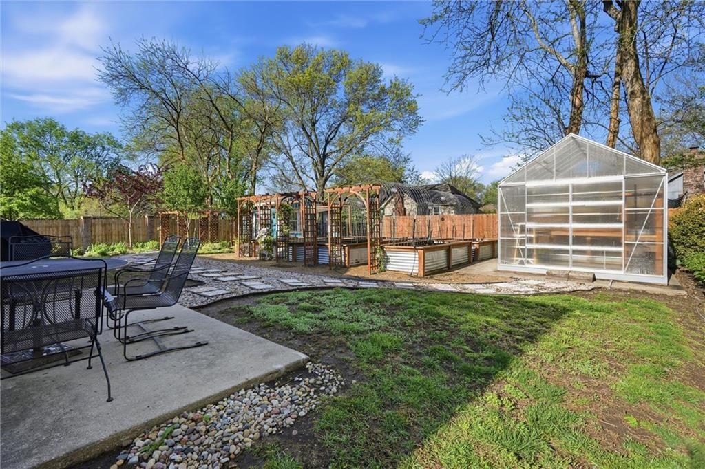 308 SE Colony Drive — photo 39