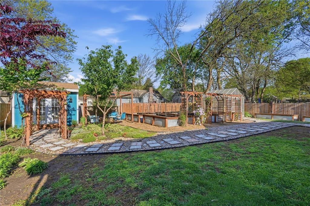 308 SE Colony Drive — photo 42