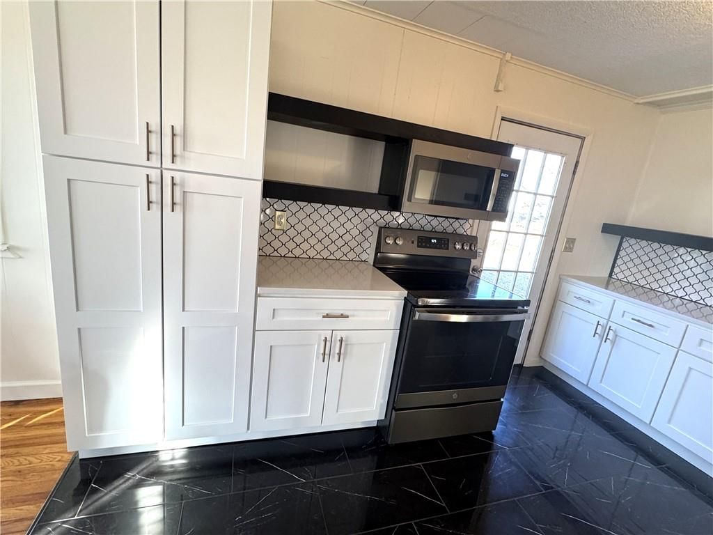 12915 Porter Road — photo 11