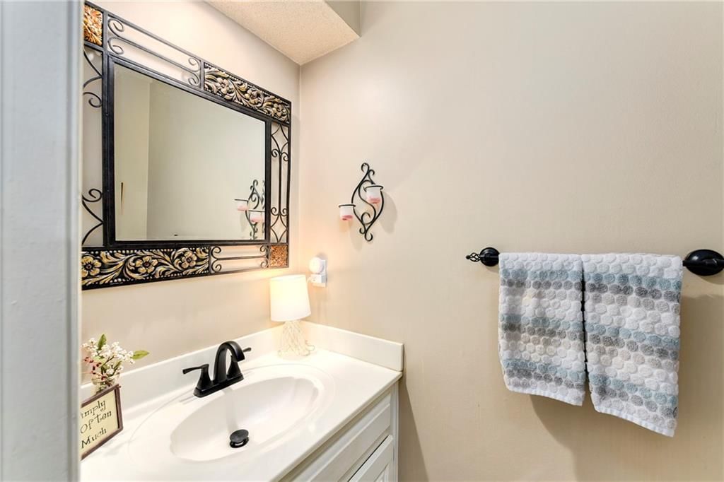12741 S Hagan Street — photo 23